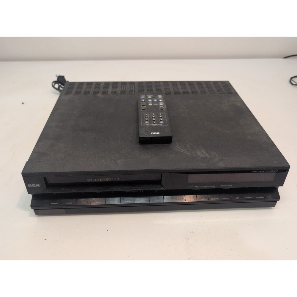 RCA VMT630HF VHS Stereo Hi-Fi VCR Video Cassette Recorder W Remote
